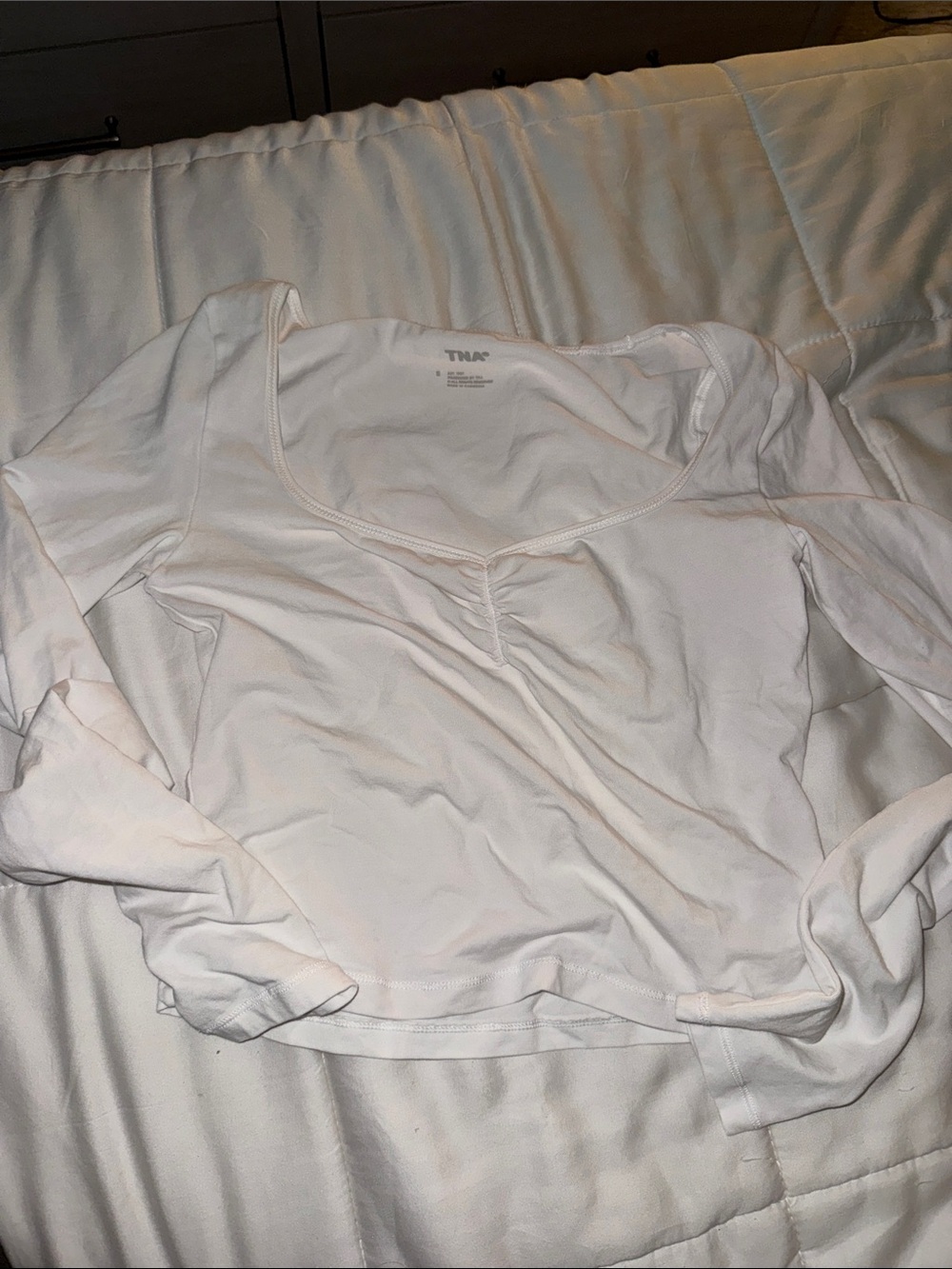 TNA Women's White Long Sleeve Scoop Neck Top